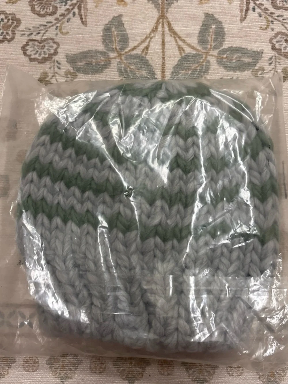 Nordstrom Knit Chevron Beanie in Grey and Green Hedge